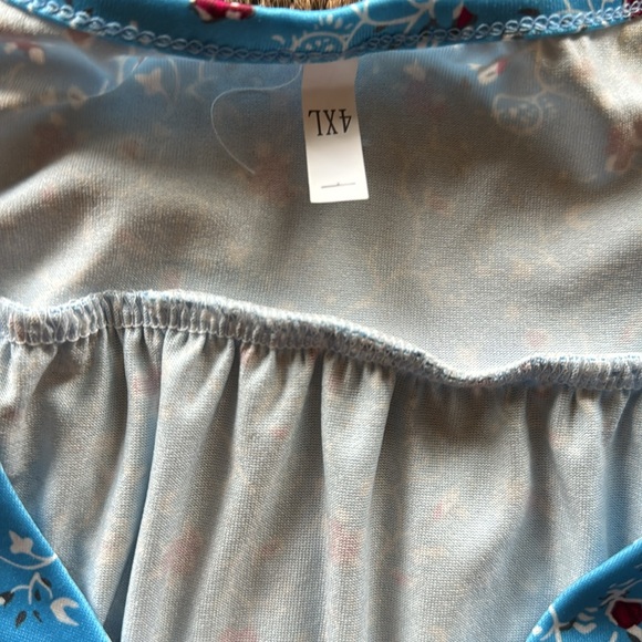 Blue blouse - Picture 3 of 4